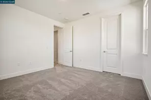 3684 Darnoch Ave, Lathrop, CA 95330 - Photo 23