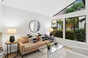 114 Lagunaria Ln, Alameda, CA 94502 - Photo 5