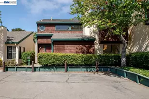 114 Lagunaria Ln, Alameda, CA 94502 - Photo 13