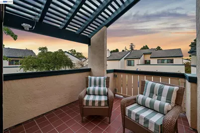 114 Lagunaria Ln, Alameda, CA 94502 - Photo 11