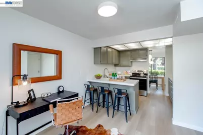 114 Lagunaria Ln, Alameda, CA 94502 - Photo 23