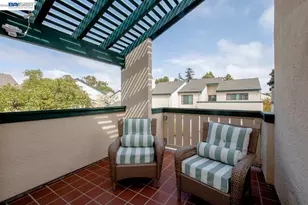 114 Lagunaria Ln, Alameda, CA 94502 - Photo 39