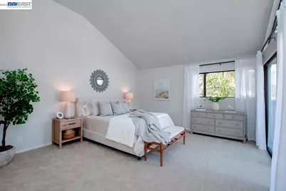 114 Lagunaria Ln, Alameda, CA 94502 - Photo 35