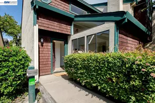 114 Lagunaria Ln, Alameda, CA 94502 - Photo 15