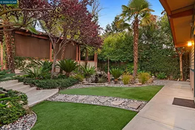 3402 Hall Ln, Lafayette, CA 94549 - Photo 23