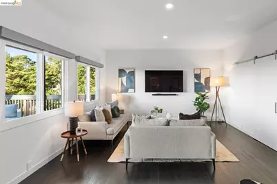 6305 Melville Dr, Oakland, CA 94611 - Photo 37