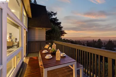 6305 Melville Dr, Oakland, CA 94611 - Photo 53
