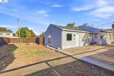 1298 Almar St, Concord, CA 94518 - Photo 35
