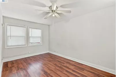 1298 Almar St, Concord, CA 94518 - Photo 23