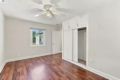 1298 Almar St, Concord, CA 94518 - Photo 25