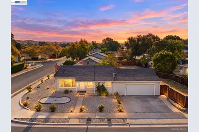 1298 Almar St, Concord, CA 94518 - Photo 1
