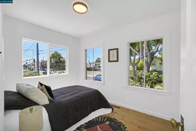 1300 Kains Ave, Berkeley, CA 94702 - Photo 33