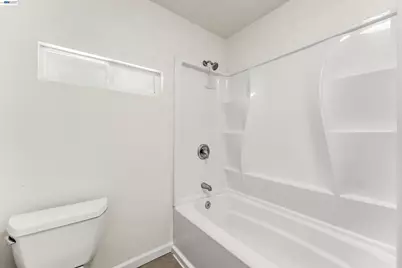 1614 82nd Ave, Oakland, CA 94621 - Photo 15