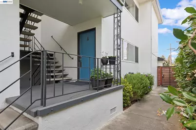 3054 Bona St #D, Oakland, CA 94601 - Photo 23