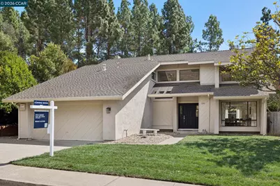 20 Alhambra Hills Dr, Martinez, CA 94553 - Photo 1