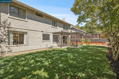 20 Alhambra Hills Dr, Martinez, CA 94553 - Photo 43