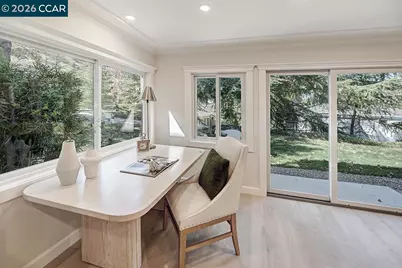 1140 Fairlawn Ct #2, Walnut Creek, CA 94595 - Photo 11