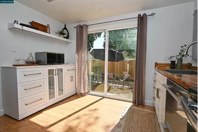 4203 Dubhe Ct, Concord, CA 94521 - Photo 13