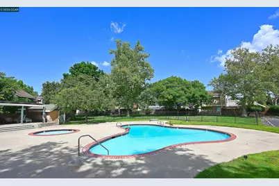 4203 Dubhe Ct, Concord, CA 94521 - Photo 39