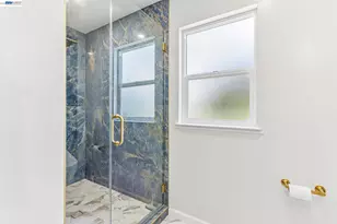 360 I St, Livermore, CA 94551 - Photo 25