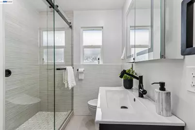 360 I St, Livermore, CA 94551 - Photo 19