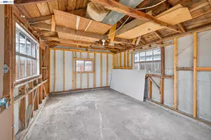 5616 Alameda Ave, Richmond, CA 94804 - Photo 21