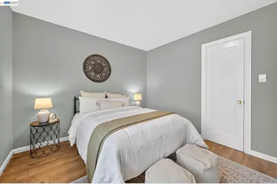 5616 Alameda Ave, Richmond, CA 94804 - Photo 13