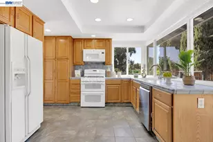 1015 Byrd Ln, Pleasanton, CA 94566 - Photo 59