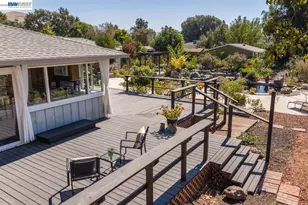 1015 Byrd Ln, Pleasanton, CA 94566 - Photo 13