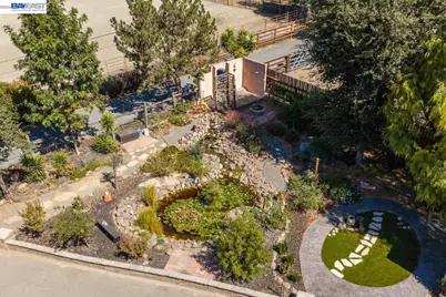 1015 Byrd Ln, Pleasanton, CA 94566 - Photo 19