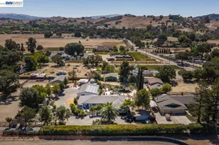 1015 Byrd Ln, Pleasanton, CA 94566 - Photo 23