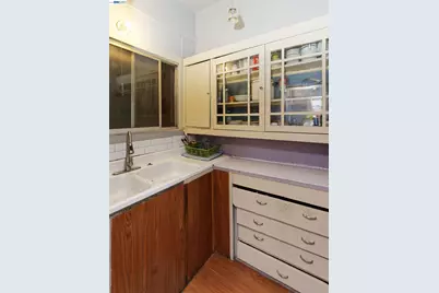 1538 16th Ave, Oakland, CA 94606 - Photo 7