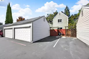 439 Golf Cir, Manteca, CA 95337 - Photo 1