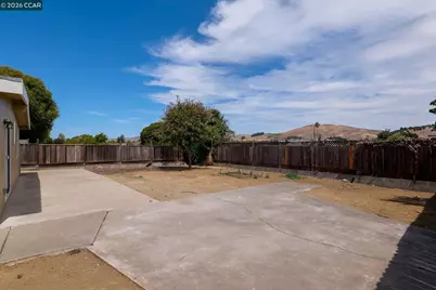 223 Los Altos Pl, American Canyon, CA 94503 - Photo 19