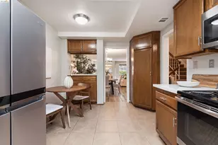 13727 Seagate, San Leandro, CA 94577 - Photo 19