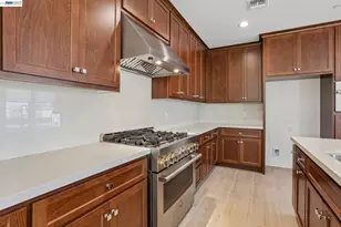 2309 2nd Ave, Marina, CA 93933 - Photo 3