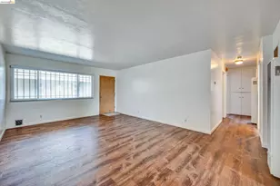 1640 104th Ave, Oakland, CA 94603 - Photo 7