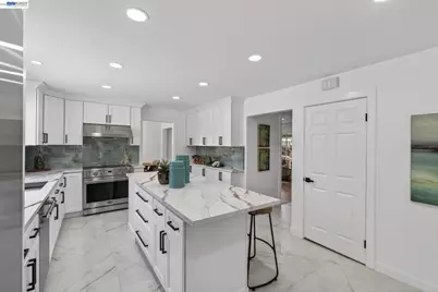 2865 Longspur Way, Pleasanton, CA 94566 - Photo 9
