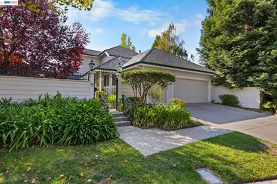 817 Redwood Dr, Danville, CA 94506 - Photo 29