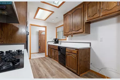 8280 Elgin Ln, Dublin, CA 94568 - Photo 5