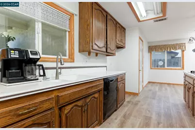 8280 Elgin Ln, Dublin, CA 94568 - Photo 7