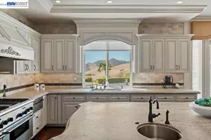 27 Eagle Ridge Ln, Danville, CA 94506 - Photo 25