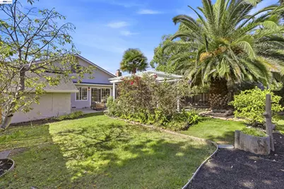 38454 Glenview Dr, Fremont, CA 94536 - Photo 23