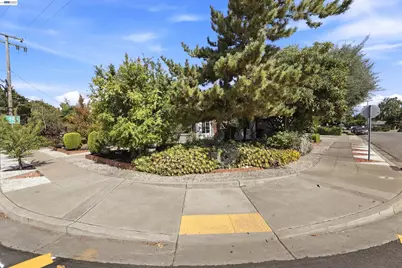 38454 Glenview Dr, Fremont, CA 94536 - Photo 29