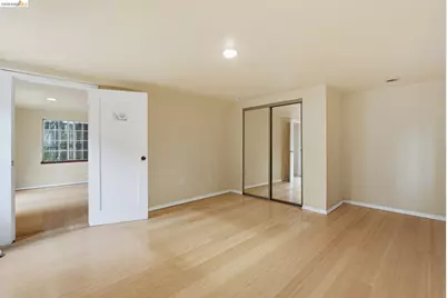2204 Tenth Street, Berkeley, CA 94710 - Photo 51