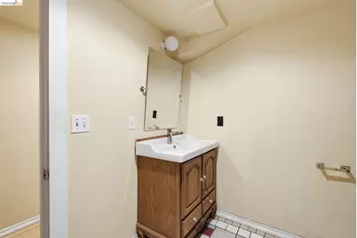 2204 Tenth Street, Berkeley, CA 94710 - Photo 57