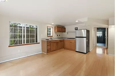 2204 Tenth Street, Berkeley, CA 94710 - Photo 47