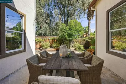 5279 Montecito Dr, Concord, CA 94521 - Photo 37