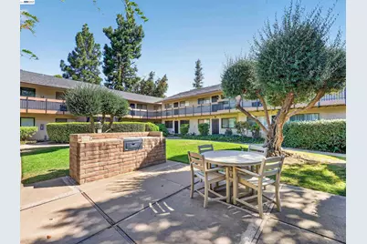 185 Union Ave #14, Campbell, CA 95008 - Photo 33