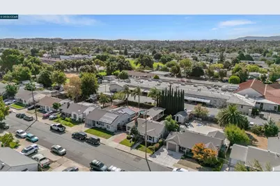 42 13th St, Antioch, CA 94509 - Photo 35